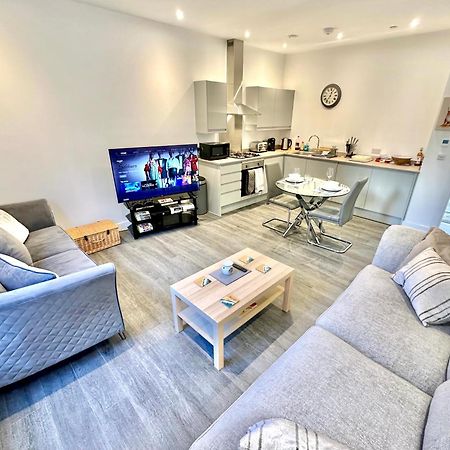 Contemporary Charm By The Quay With Garden Apartment Poole Luaran gambar